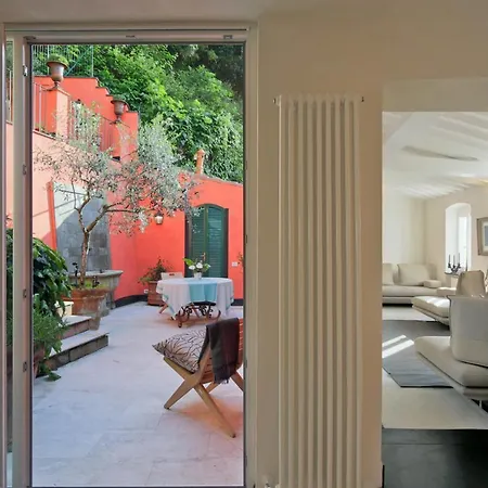 Casa Paradis Lerici